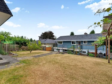 Swimming Pool Photo of 937 Kinsac Street, Coquitlam, BC
