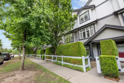 8 18839 69 Avenue, Surrey, BC, Surrey — Townhouse for sale