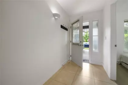 8 18839 69 Avenue, Surrey, BC, Surrey — Townhouse for sale