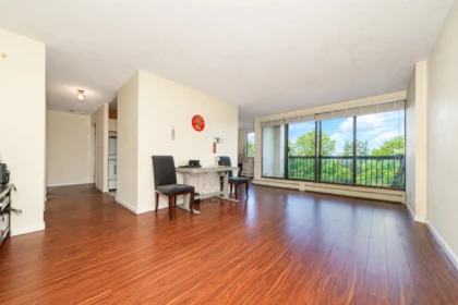 604 7100 Gilbert Road, Richmond, BC, Richmond — Apartment/Condo for sale