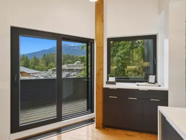 Kitchen Island Photo of 5 4201 Sunshine Place, Whistler, BC
