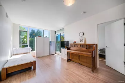 205 585 Austin Avenue, Coquitlam, BC, Coquitlam — Apartment/Condo for sale