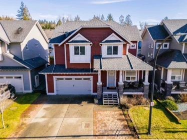Swimming Pool Photo of 12924 240a Street, Maple Ridge, BC