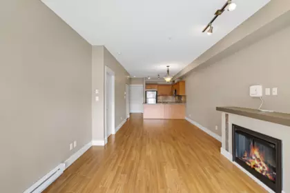 318 1336 Main Street, Squamish, BC, Squamish — Apartment/Condo for sale