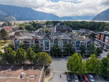 Loft / Bonus Room Photo of 318 1336 Main Street, Squamish, BC