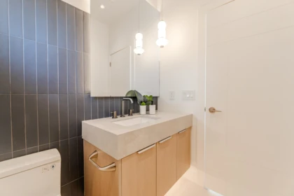 1 8483 16 Avenue, Burnaby, BC, Burnaby — Half Duplex for sale