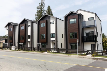 1 8483 16 Avenue, Burnaby, BC, Burnaby — Half Duplex for sale