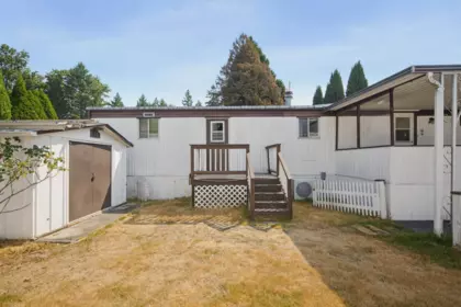 Hallway Photo of 34 9080 198 Street, Langley, BC