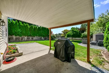 Outdoor Kitchen Photo of 27258 26b Avenue, Langley, BC