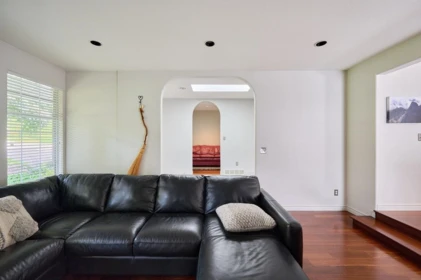 Dining Area Photo of 23635 108 Loop, Maple Ridge, BC