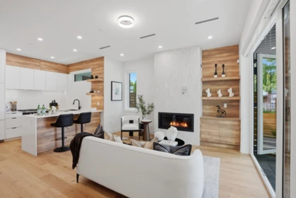 1 2438 E 20th Avenue, Vancouver, BC, Vancouver — Half Duplex for sale