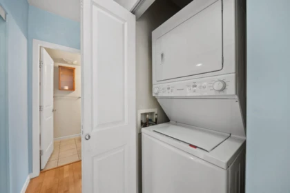 Office / Den Photo of 101 850 Royal Avenue, New Westminster, BC