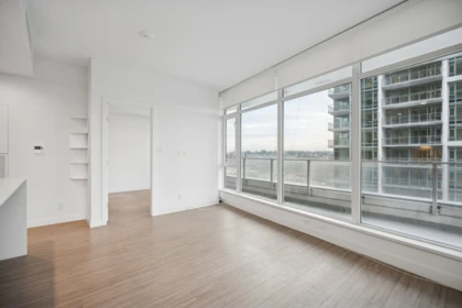 1301 2311 Beta Avenue, Burnaby, BC, Burnaby — Apartment/Condo for sale