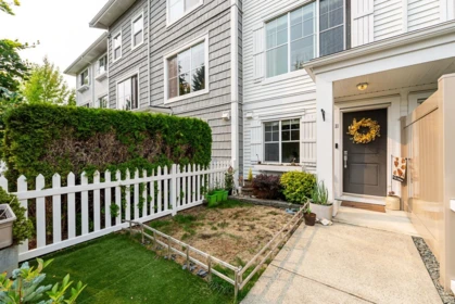 11 16228 16 Avenue, Surrey, BC, Surrey — Townhouse for sale
