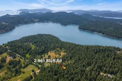 Loft / Bonus Room Photo of 2-861 Bluff Road, Galiano Island, BC