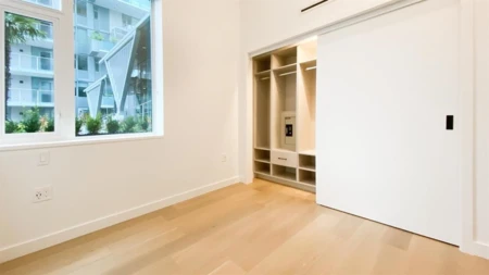 Kitchen Island Photo of 506 1365 Davie Street, Vancouver, BC