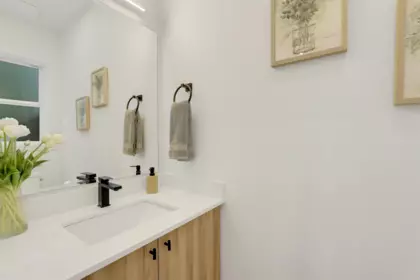 Mudroom Photo of 12 8924 Cedar Street, Mission, BC