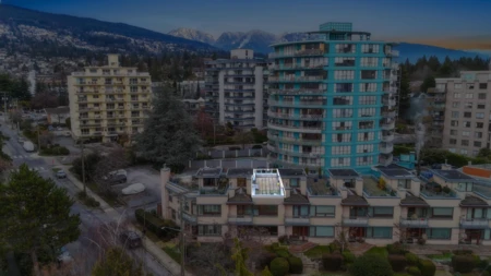 Backyard Photo of 2189 Argyle Avenue, West Vancouver, BC
