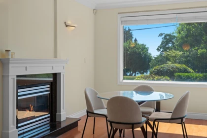 Breakfast Nook Photo of 2189 Argyle Avenue, West Vancouver, BC