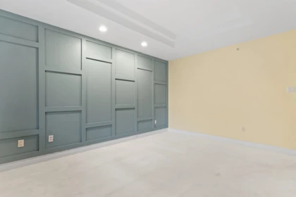 Entry Foyer Photo of 2189 Argyle Avenue, West Vancouver, BC