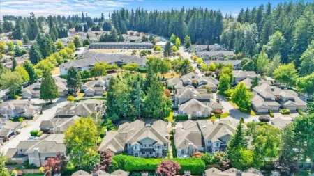 Hot Tub / Spa Photo of 9 2688 150 Street, Surrey, BC