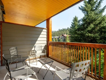 416 2202 Gondola Way, Whistler, BC, Whistler — Apartment/Condo for sale