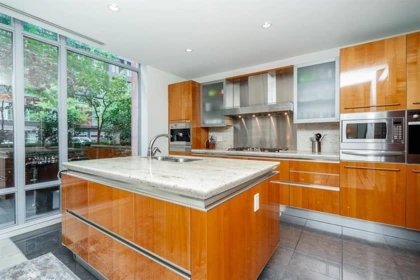 Dining Area Photo of 1163 W Cordova Street, Vancouver, BC