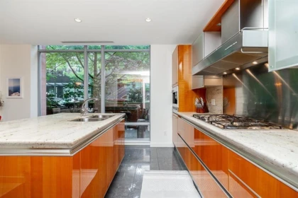Kitchen Photo of 1163 W Cordova Street, Vancouver, BC