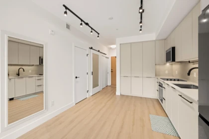 Kitchen Island Photo of 207 3055 S Murray Street, Port Moody, BC