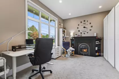 Primary Bedroom Photo of 6957 Centennial Drive, Chilliwack, BC