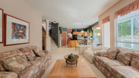 Kitchen Island Photo of 147 Aspenwood Drive, Port Moody, BC