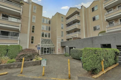 205 9644 134 Street, Surrey, BC, Surrey — Apartment/Condo for sale