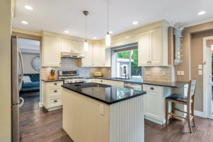 Breakfast Nook Photo of 22105 45a Avenue, Langley, BC