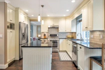 Pantry Photo of 22105 45a Avenue, Langley, BC