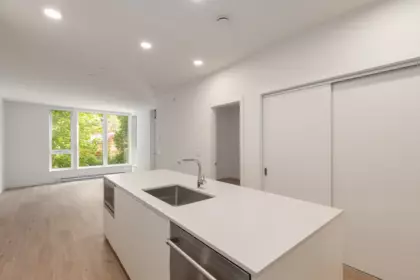 208 1500 Scott Crescent, Squamish, BC, Squamish — Apartment/Condo for sale