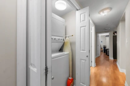 Kitchen Photo of 12 230 Tenth Street, New Westminster, BC
