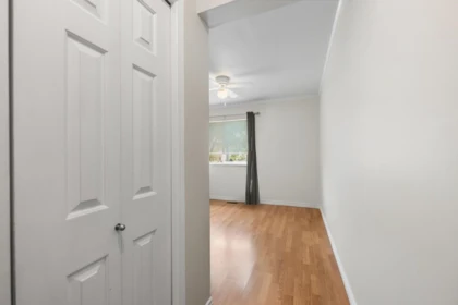 Primary Bedroom Photo of 12 230 Tenth Street, New Westminster, BC