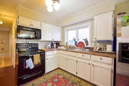 Breakfast Nook Photo of 5715 Culloden Street, Vancouver, BC
