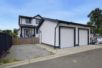 Aerial View of 33367 5th Avenue, Mission, BC