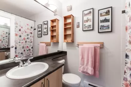 Hallway Photo of 34 6300 Alder Street, Richmond, BC