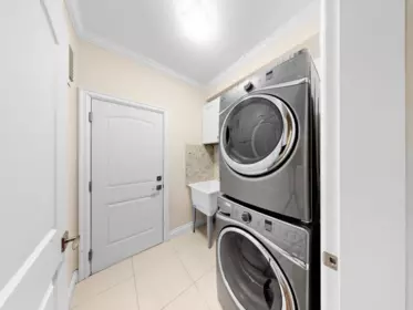 Laundry Room Photo of 3789 Clinton Street, Burnaby, BC