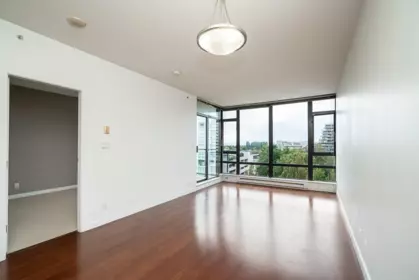 Kitchen Photo of 1007 6888 Alderbridge Way, Richmond, BC