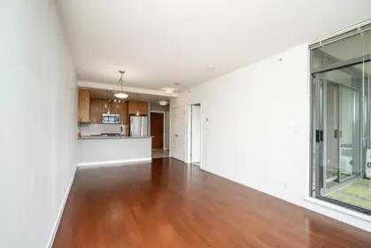 Pantry Photo of 1007 6888 Alderbridge Way, Richmond, BC