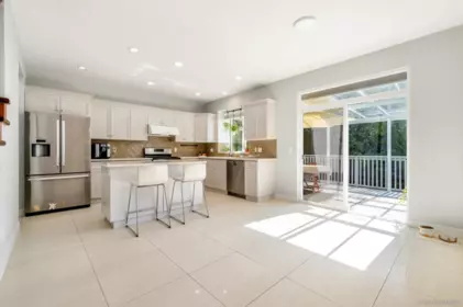 Dining Area Photo of 22 Maple Court, Port Moody, BC