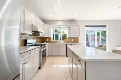 Kitchen Photo of 22 Maple Court, Port Moody, BC