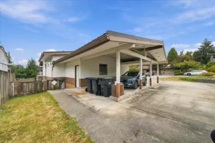 Dining Area Photo of 3836 Sefton Street, Port Coquitlam, BC
