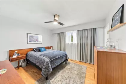 Laundry Room Photo of 3836 Sefton Street, Port Coquitlam, BC