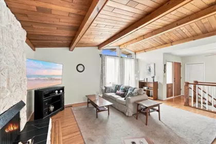 Office / Den Photo of 3836 Sefton Street, Port Coquitlam, BC