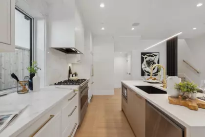 Kitchen Photo of #1 2244 E 11th Avenue, Vancouver, BC