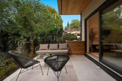 Outdoor Patio Photo of 2 164 E 38th Avenue, Vancouver, BC
